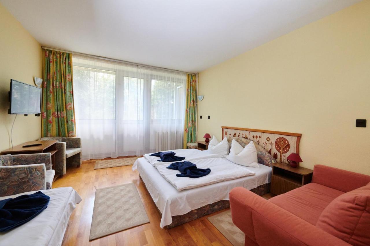 Hotel Retro Lido - *